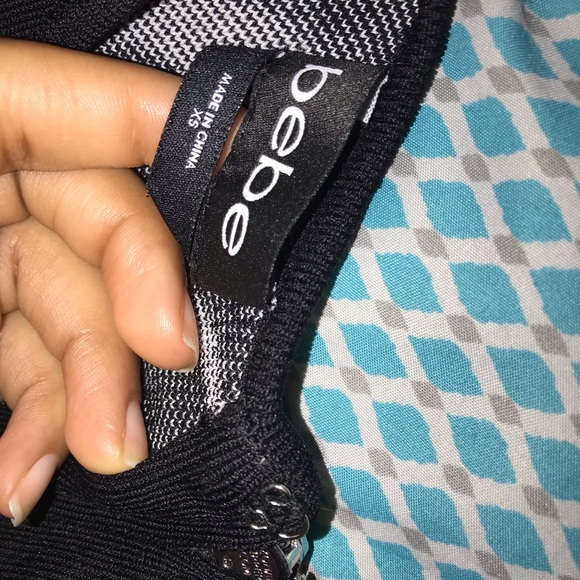 Form fitting dress - Picture 2 of 4